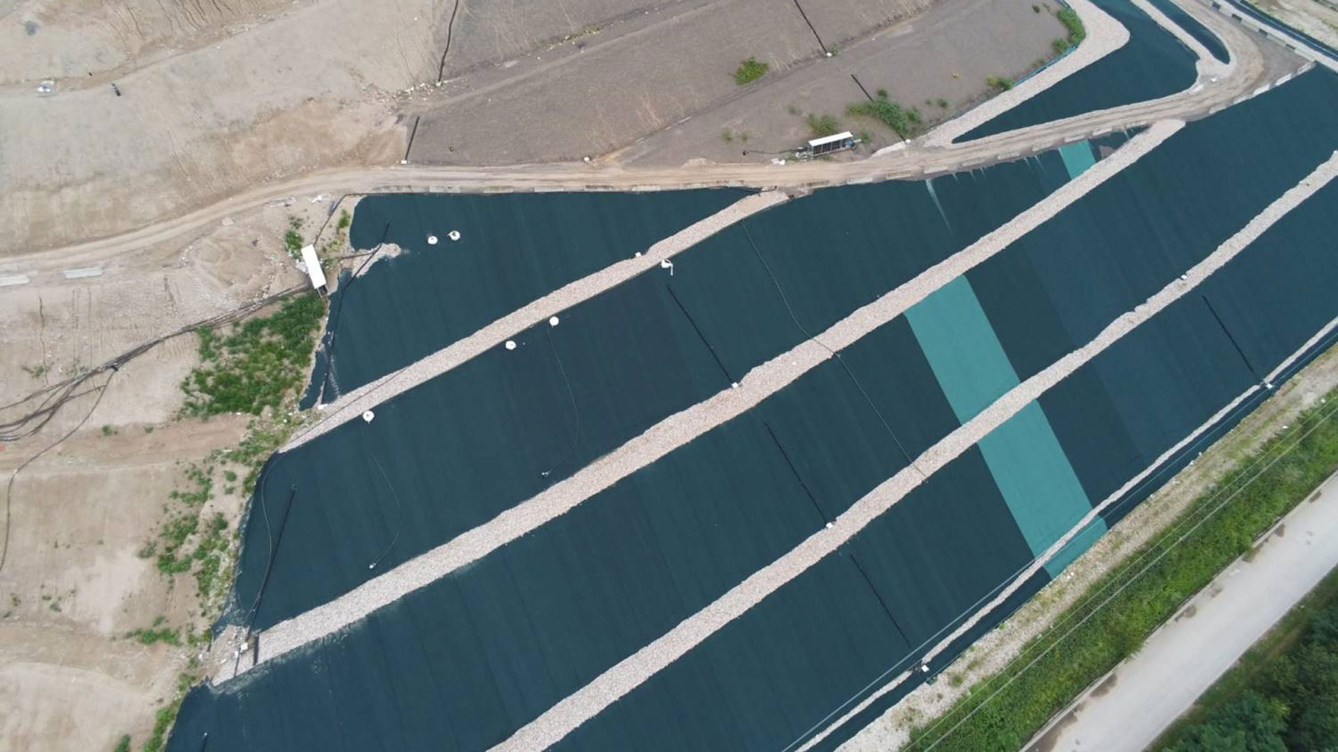 SGS sistemi di impermeabilizzazione srl | Azienda di Arco, leader nel settore dell'impermeabilizzazione.
